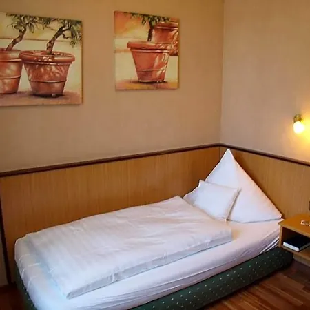 Zum Hotell Niestetal